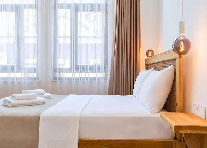 Hotel Audo Local