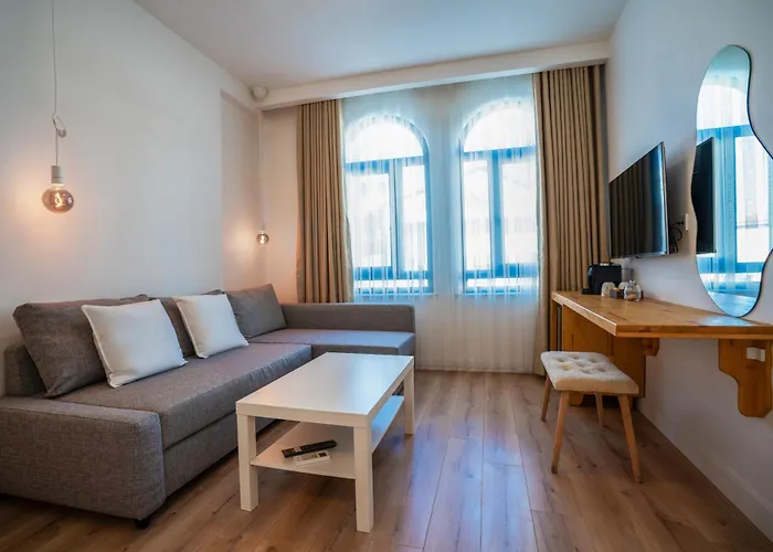 Audo Local Antalya