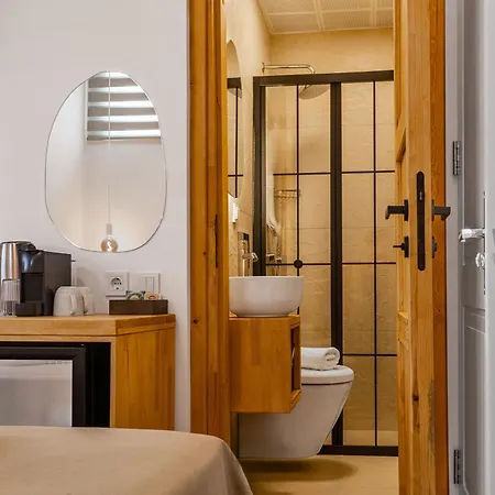 Hotel Audo Local