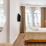 Hotel Audo Local