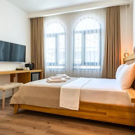 Hotel Audo Local