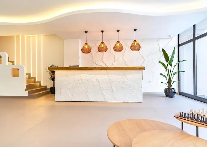 Hotell Audo Local Antalya