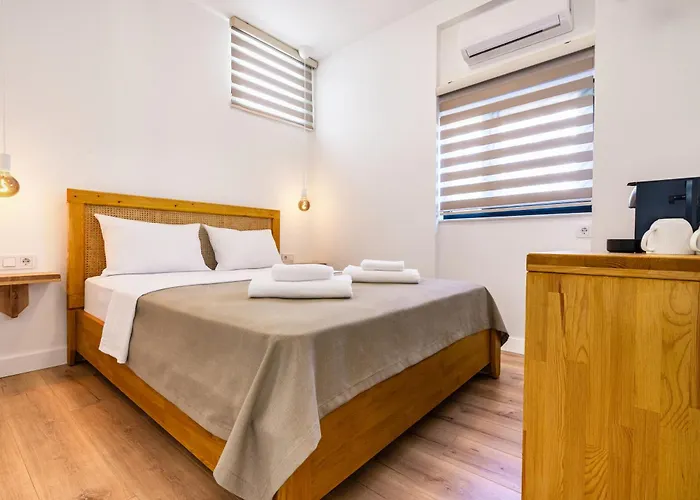 Hotell Audo Local Antalya