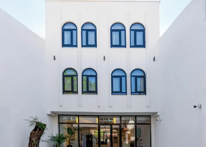 Audo Local Hotell Antalya